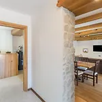 Idyllisches Istrisches Steinhaus Mit Whirlpool, Tischtennis, Grill Und Klimatisierten Schlafzimmern Holiday home *