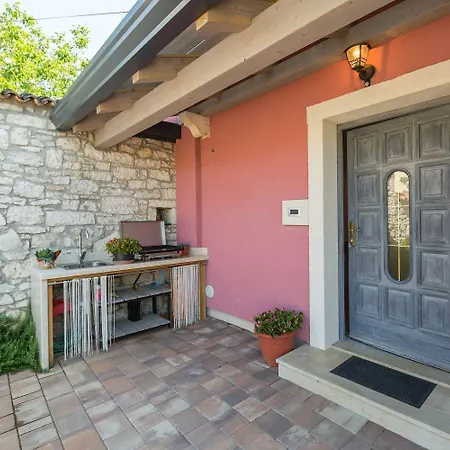 Idyllisches Istrisches Steinhaus Mit Whirlpool, Tischtennis, Grill Und Klimatisierten Schlafzimmern *