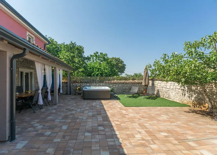 Idyllisches Istrisches Steinhaus Mit Whirlpool, Tischtennis, Grill Und Klimatisierten Schlafzimmern Nyaraló Poreč