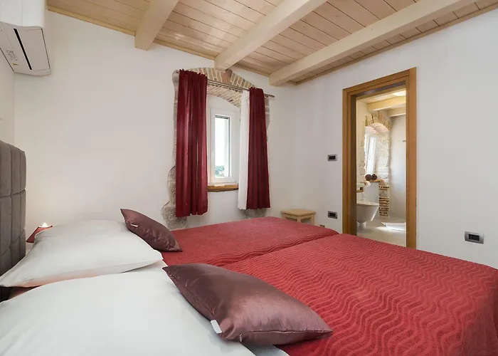 Idyllisches Istrisches Steinhaus Mit Whirlpool, Tischtennis, Grill Und Klimatisierten Schlafzimmern *