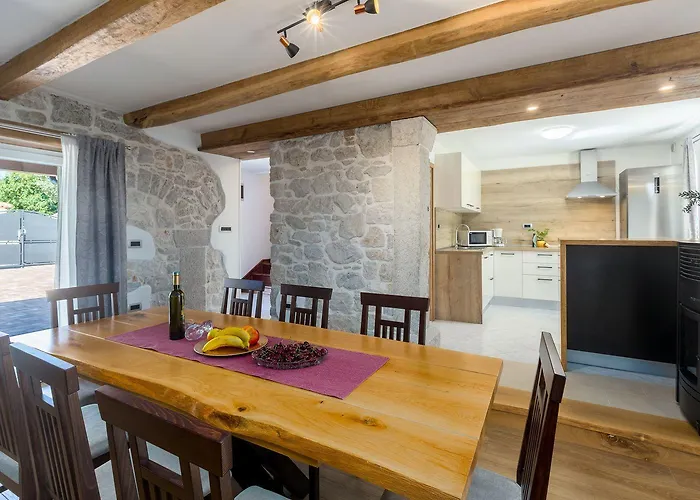 Idyllisches Istrisches Steinhaus Mit Whirlpool, Tischtennis, Grill Und Klimatisierten Schlafzimmern *