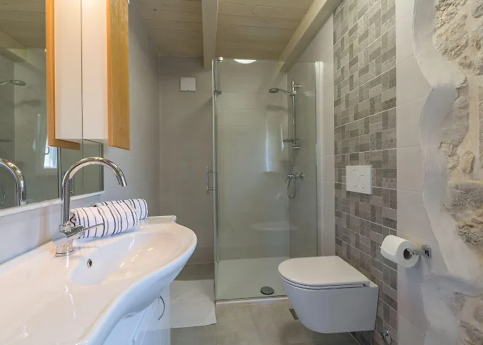 Idyllisches Istrisches Steinhaus Mit Whirlpool, Tischtennis, Grill Und Klimatisierten Schlafzimmern 波雷奇