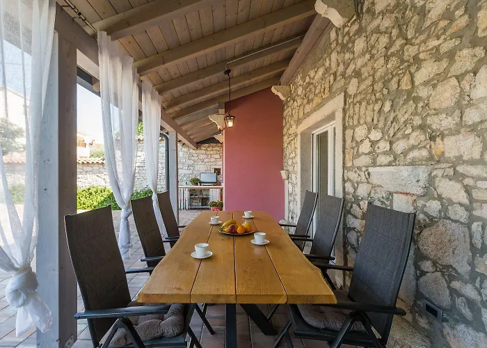 Idyllisches Istrisches Steinhaus Mit Whirlpool, Tischtennis, Grill Und Klimatisierten Schlafzimmern * Poreč